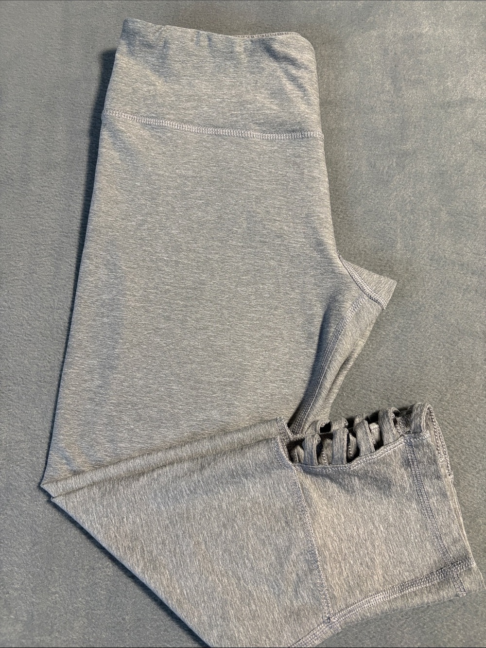 Scorpio Sol Light Gray Capri Leggings with Lattice Hem